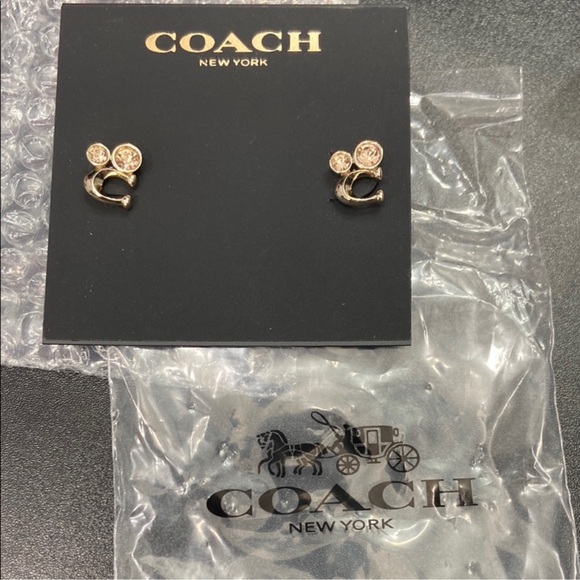 Coach Signature Crystal Cluster Stud Earrings in original packaging NWT - Picture 1 of 3